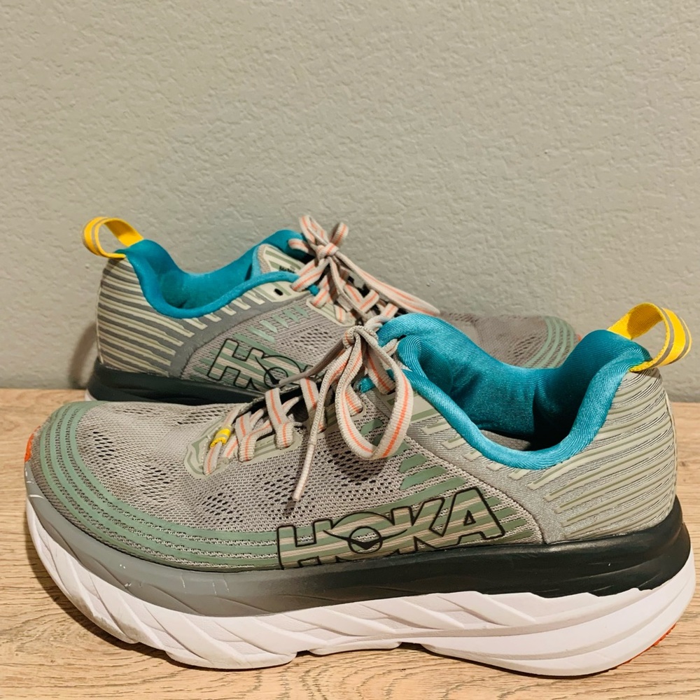 Hoka One One Bondi 6, Size 7